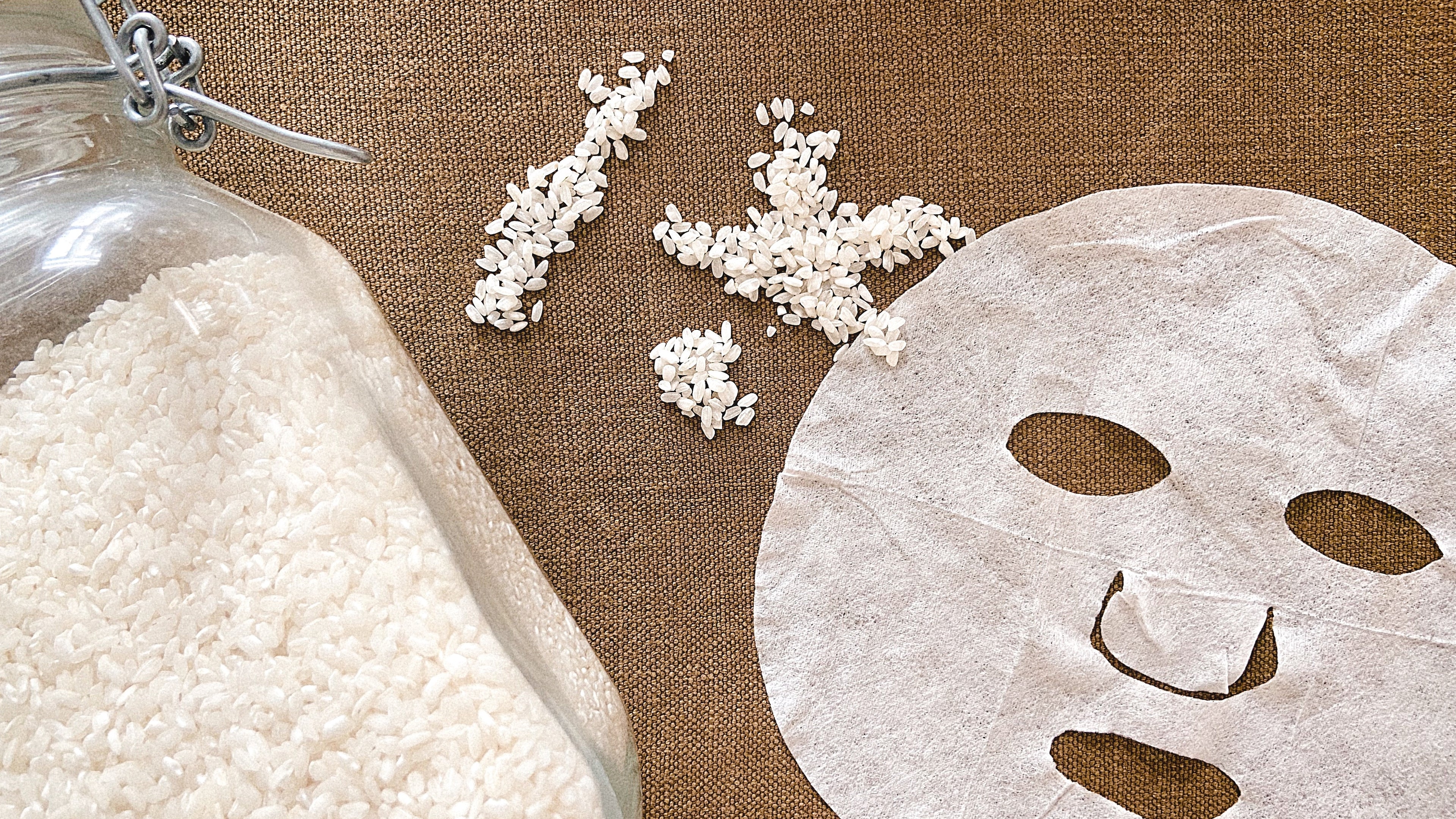 Mascarilla de arroz coreana para la cara
